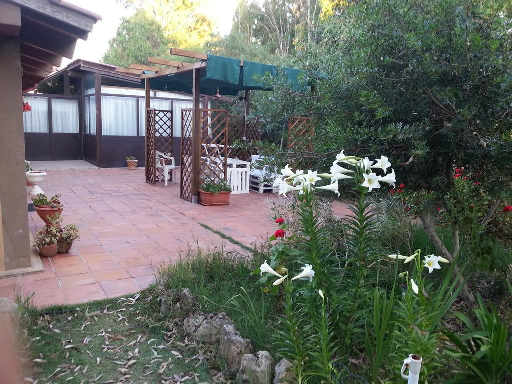 Tharros B&B San Giovanni di Sinis Exterior photo